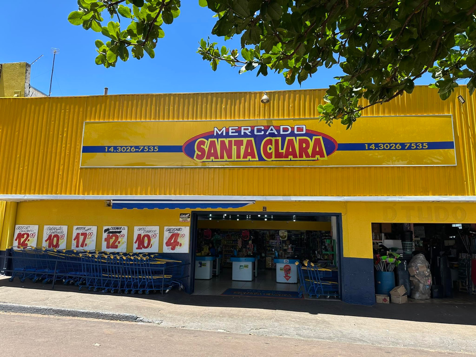 Fachada do Mercado Santa Clara